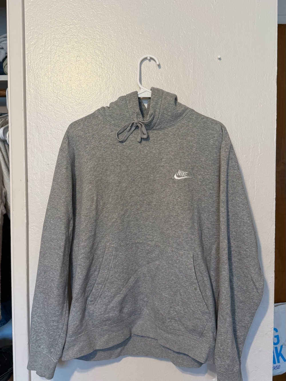 Men’s Nike Gray Pullover Hoodie with Small Chest Logo